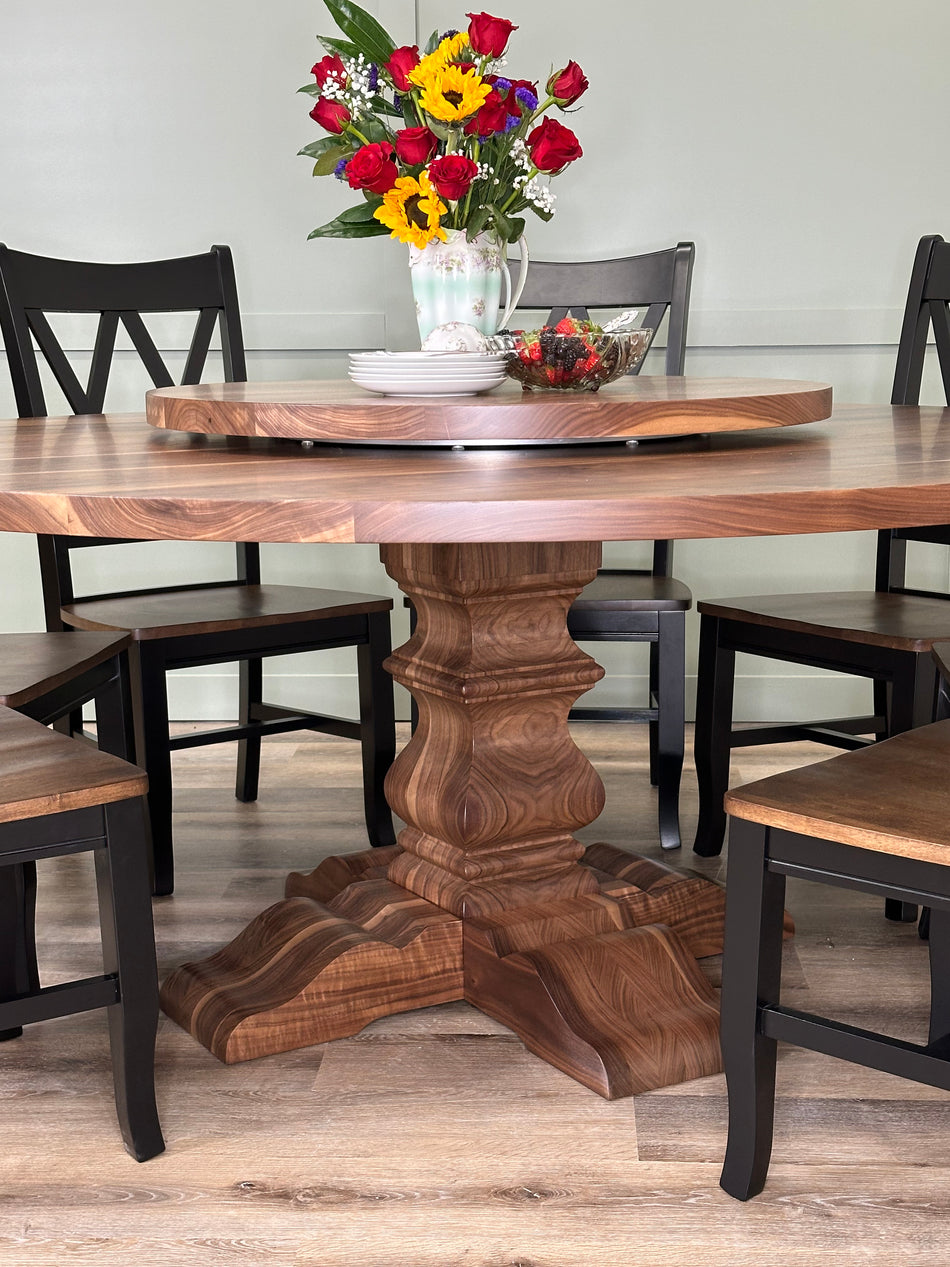 Franklin Pedestal Table