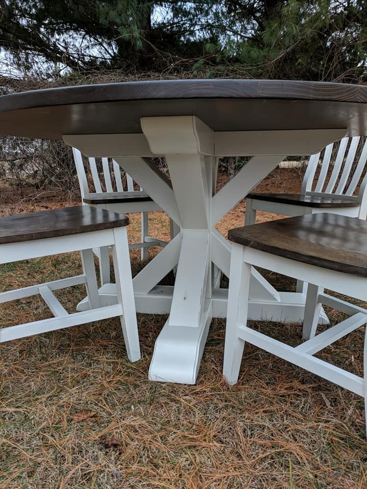 X- Trestle Pedestal Table